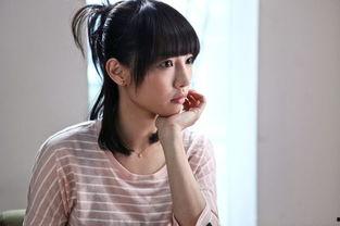 娱乐吃瓜李小花,娱乐圈的“吃瓜群众”如何成为焦点人物